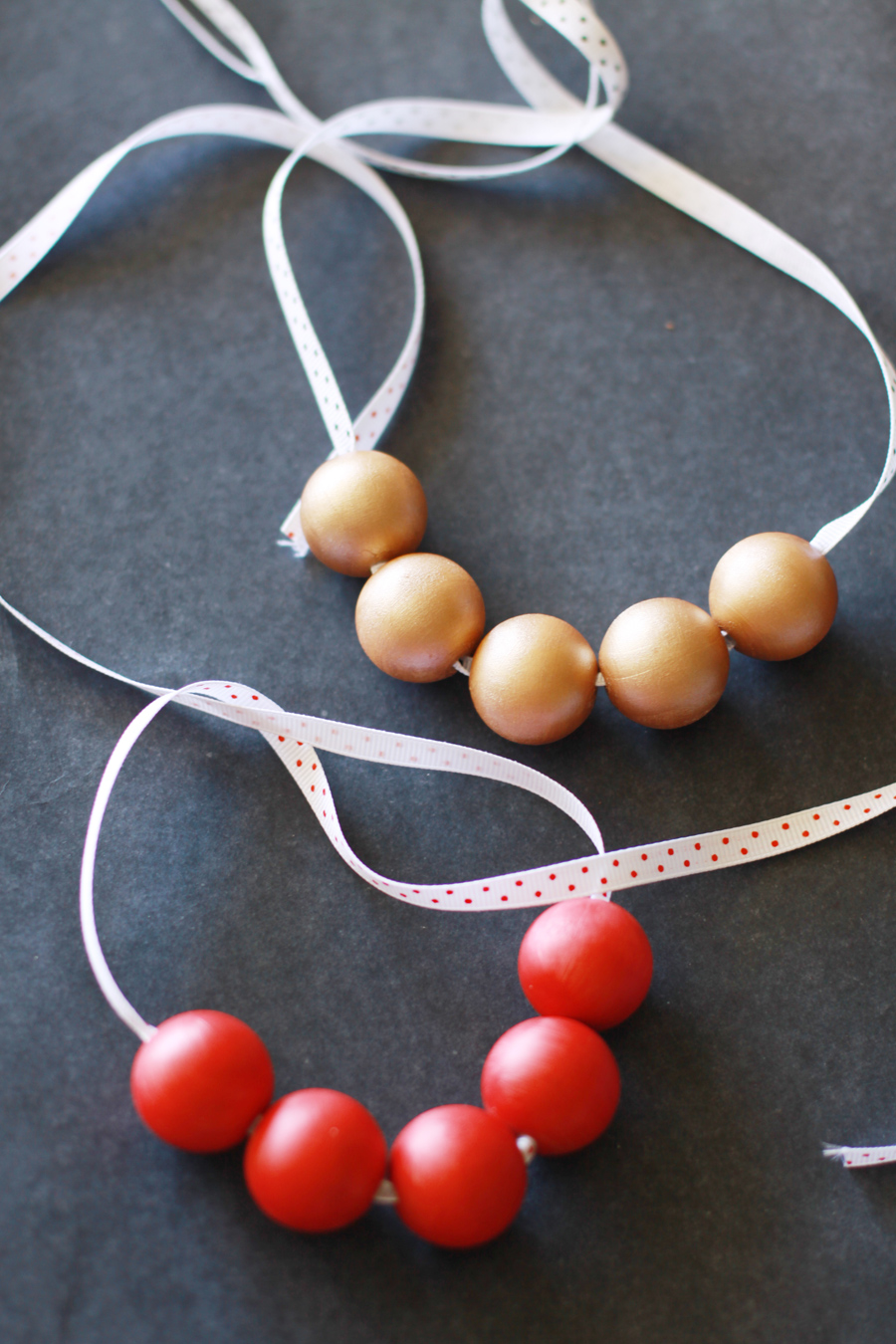 Macrame Choker Necklace - Wooden Beads – Macrame Me-tuongthan.vn