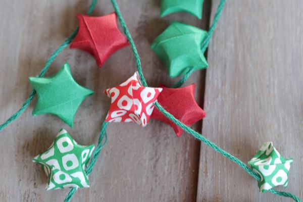 How About Orange: Origami paper stars for garlands or gifts