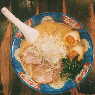 5 Foods You Have to Eat in Sapporo: Miso Ramen | Alyssa & Carla